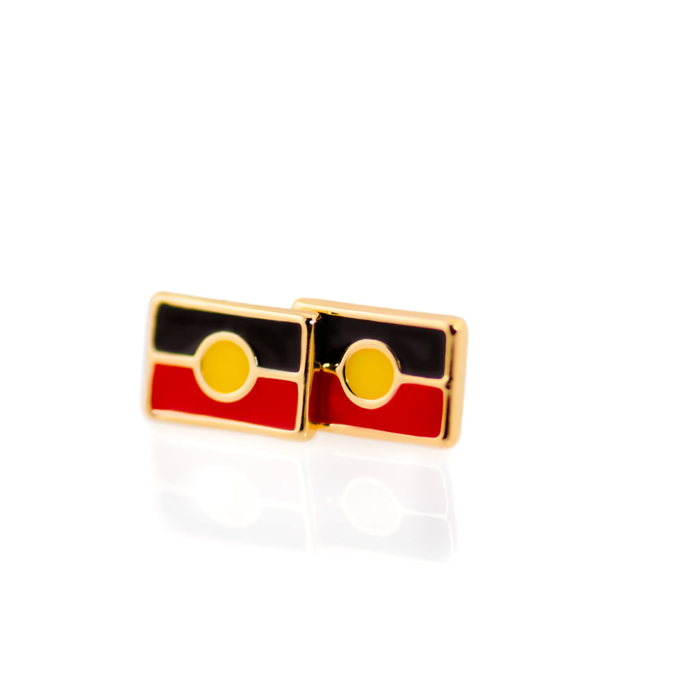 Colours Gold Studs